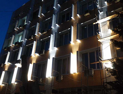 Оформление наружного освещения здания Росгвардии в городе Красноярск
